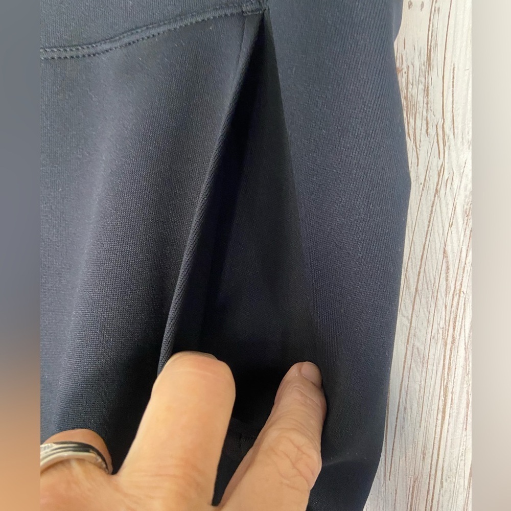 NEW W/Tags Women’s UNDER ARMOUR Fitted Hi-Rise Ankle Pants Lg Black - Picture 3 of 10